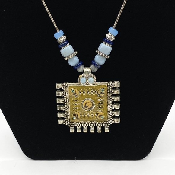 Silvertone Blue Beads With Square Pendant Necklace & Dangle Earrings Set - Picture 13 of 13
